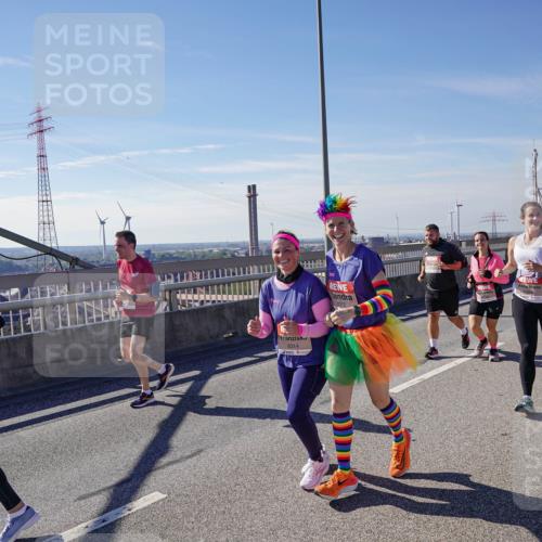 03.10.2025 - Köhlbrandbrückenlauf Michael Burmester http://msf.ph/oto/9114557 03.10.2025 12:56:03 Position 2 6314, 8312 meine-sportfotos.de