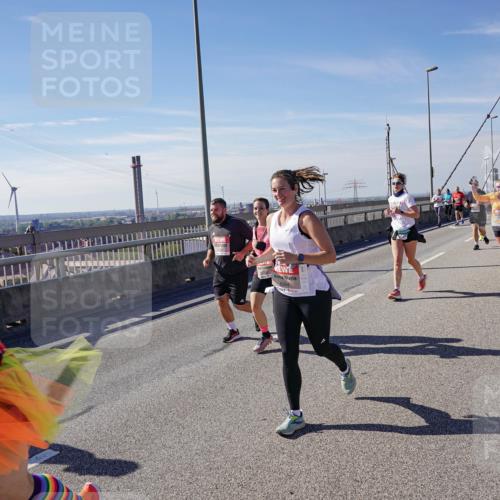 03.10.2025 - Köhlbrandbrückenlauf Michael Burmester http://msf.ph/oto/9114577 03.10.2025 12:56:04 Position 2  meine-sportfotos.de
