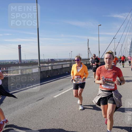 03.10.2025 - Köhlbrandbrückenlauf Michael Burmester http://msf.ph/oto/9114645 03.10.2025 12:56:06 Position 2 5141 meine-sportfotos.de