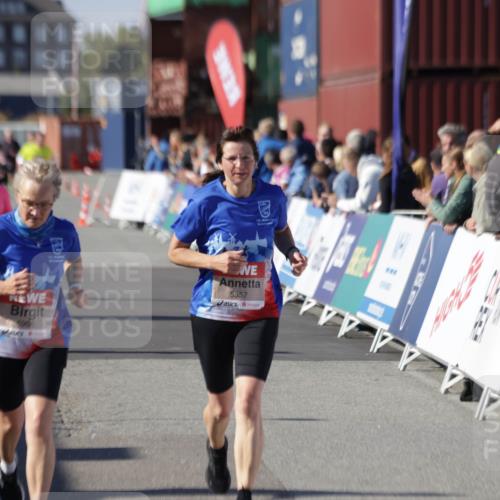 03.10.2025 - Köhlbrandbrückenlauf Jannik Wohlers http://msf.ph/oto/9114654 03.10.2025 13:32:24 Ziel 4485, 4578, 4966, 5354, 5357, 5820, 5891, 5892, 6287, 6304 meine-sportfotos.de