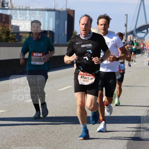 03.10.2025 - Köhlbrandbrückenlauf Strokosch-Dieckow http://msf.ph/oto/9114666 03.10.2025 12:46:08 Position 3 6714, 6060 meine-sportfotos.de
