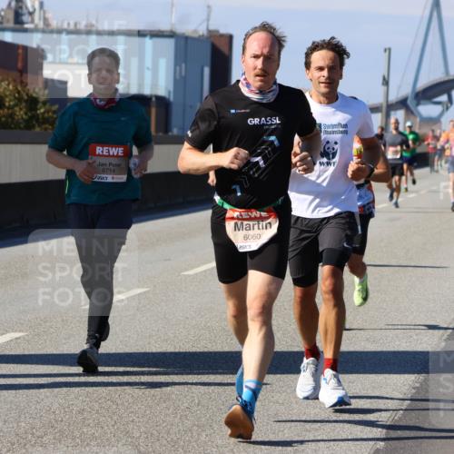 03.10.2025 - Köhlbrandbrückenlauf Strokosch-Dieckow http://msf.ph/oto/9114675 03.10.2025 12:46:08 Position 3 6714, 6060 meine-sportfotos.de