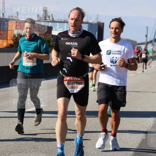03.10.2025 - Köhlbrandbrückenlauf Strokosch-Dieckow http://msf.ph/oto/9114683 03.10.2025 12:46:09 Position 3 6714, 6060 meine-sportfotos.de
