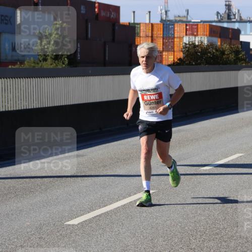 03.10.2025 - Köhlbrandbrückenlauf Strokosch-Dieckow http://msf.ph/oto/9114700 03.10.2025 12:46:13 Position 3  meine-sportfotos.de