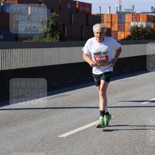 03.10.2025 - Köhlbrandbrückenlauf Strokosch-Dieckow http://msf.ph/oto/9114712 03.10.2025 12:46:13 Position 3 2012, 4261 meine-sportfotos.de