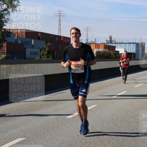 03.10.2025 - Köhlbrandbrückenlauf Strokosch-Dieckow http://msf.ph/oto/9114829 03.10.2025 12:46:33 Position 3 9, 6307 meine-sportfotos.de