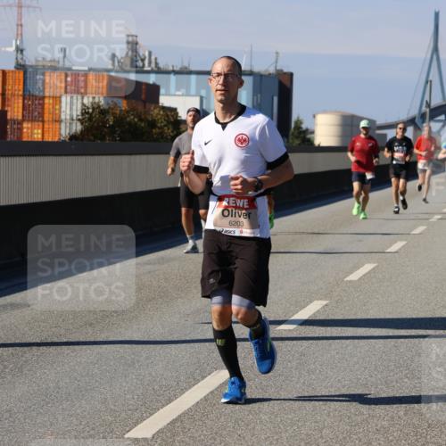 03.10.2025 - Köhlbrandbrückenlauf Strokosch-Dieckow http://msf.ph/oto/9114879 03.10.2025 12:46:44 Position 3 6203 meine-sportfotos.de