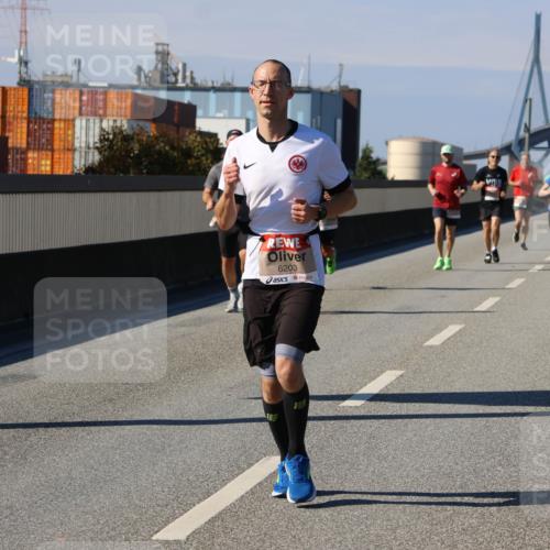 03.10.2025 - Köhlbrandbrückenlauf Strokosch-Dieckow http://msf.ph/oto/9114883 03.10.2025 12:46:44 Position 3 6203 meine-sportfotos.de