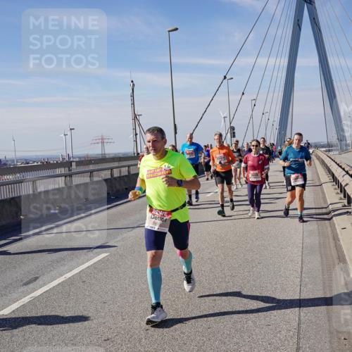 03.10.2025 - Köhlbrandbrückenlauf Michael Burmester http://msf.ph/oto/9115037 03.10.2025 12:56:31 Position 2 5933, 18 meine-sportfotos.de
