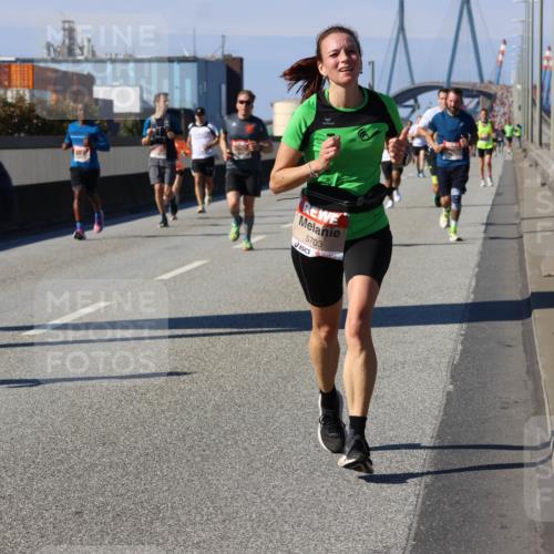 03.10.2025 - Köhlbrandbrückenlauf Strokosch-Dieckow http://msf.ph/oto/9115057 03.10.2025 12:47:20 Position 3 5703 meine-sportfotos.de