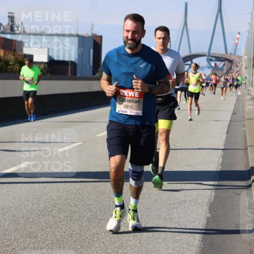 03.10.2025 - Köhlbrandbrückenlauf Strokosch-Dieckow http://msf.ph/oto/9115088 03.10.2025 12:47:26 Position 3 5915 meine-sportfotos.de