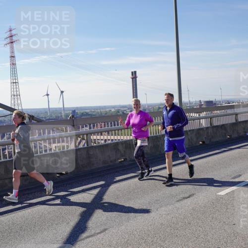 03.10.2025 - Köhlbrandbrückenlauf Michael Burmester http://msf.ph/oto/9115209 03.10.2025 12:56:41 Position 2  meine-sportfotos.de