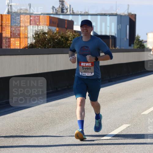 03.10.2025 - Köhlbrandbrückenlauf Strokosch-Dieckow http://msf.ph/oto/9115315 03.10.2025 12:48:08 Position 3 4271 meine-sportfotos.de