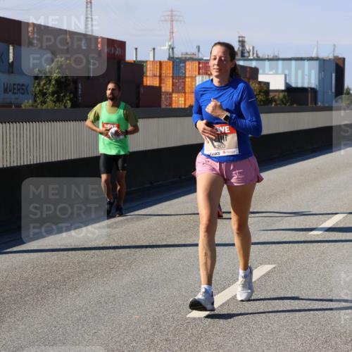 03.10.2025 - Köhlbrandbrückenlauf Strokosch-Dieckow http://msf.ph/oto/9115399 03.10.2025 12:48:24 Position 3 4203 meine-sportfotos.de