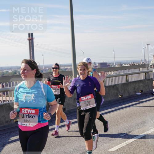 03.10.2025 - Köhlbrandbrückenlauf Michael Burmester http://msf.ph/oto/9115541 03.10.2025 12:57:00 Position 2 6545, 6806 meine-sportfotos.de