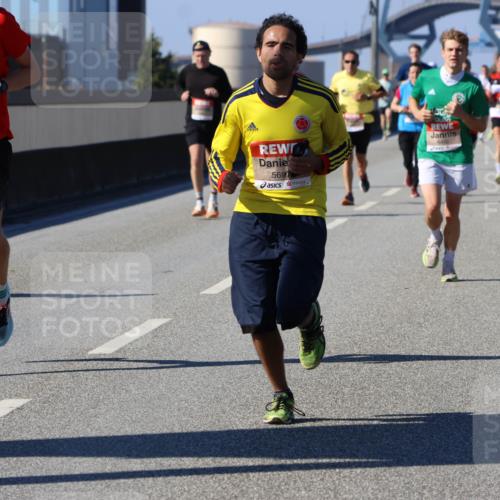 03.10.2025 - Köhlbrandbrückenlauf Strokosch-Dieckow http://msf.ph/oto/9115554 03.10.2025 12:48:54 Position 3 6655, 5697 meine-sportfotos.de