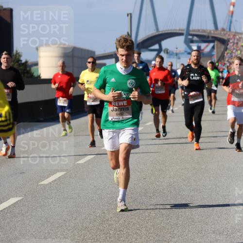 03.10.2025 - Köhlbrandbrückenlauf Strokosch-Dieckow http://msf.ph/oto/9115565 03.10.2025 12:48:56 Position 3 5601, 6492 meine-sportfotos.de