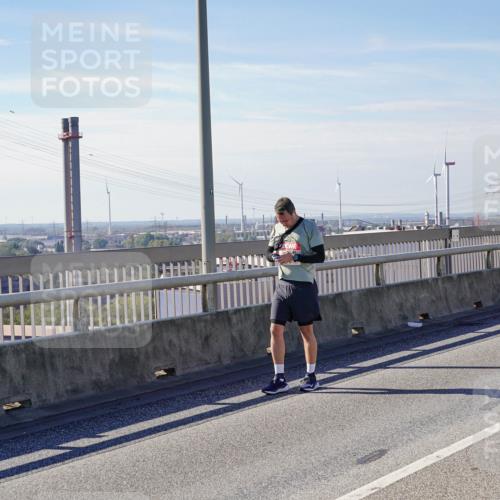 03.10.2025 - Köhlbrandbrückenlauf Michael Burmester http://msf.ph/oto/9115581 03.10.2025 12:57:04 Position 2  meine-sportfotos.de