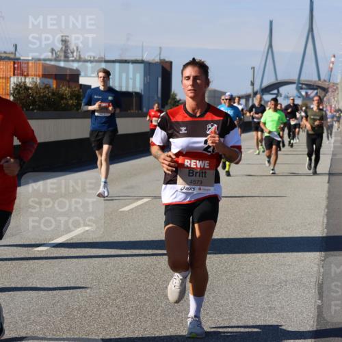 03.10.2025 - Köhlbrandbrückenlauf Strokosch-Dieckow http://msf.ph/oto/9115609 03.10.2025 12:49:07 Position 3 6706, 4579 meine-sportfotos.de