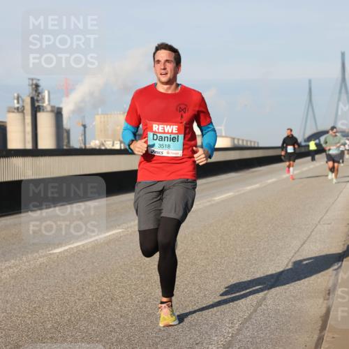 03.10.2025 - Köhlbrandbrückenlauf Lena Gebhardt http://msf.ph/oto/9115613 03.10.2025 09:43:37 Position 2 3518 meine-sportfotos.de