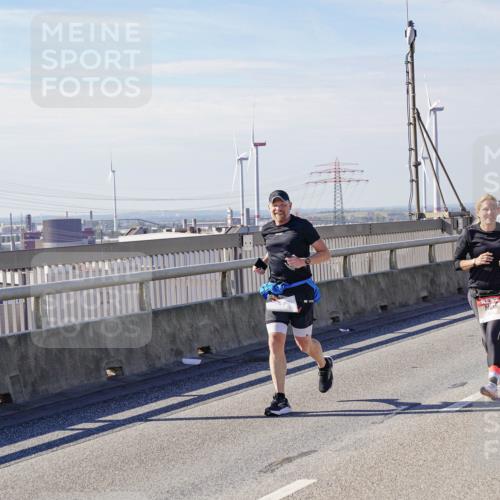 03.10.2025 - Köhlbrandbrückenlauf Michael Burmester http://msf.ph/oto/9115620 03.10.2025 12:57:18 Position 2  meine-sportfotos.de