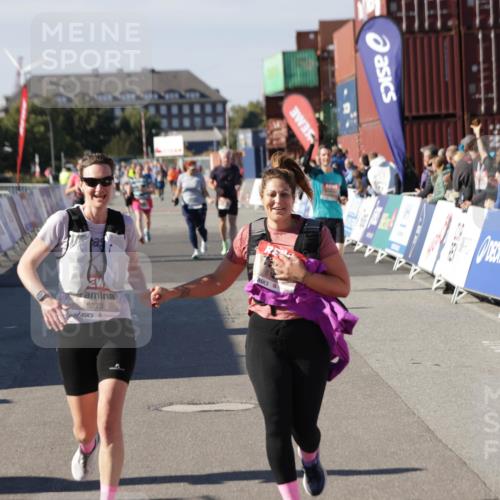 03.10.2025 - Köhlbrandbrückenlauf Jannik Wohlers http://msf.ph/oto/9115622 03.10.2025 13:32:53 Ziel 5110, 5133, 5187, 5273, 5446, 5477, 5478, 6147, 6148, 6513 meine-sportfotos.de