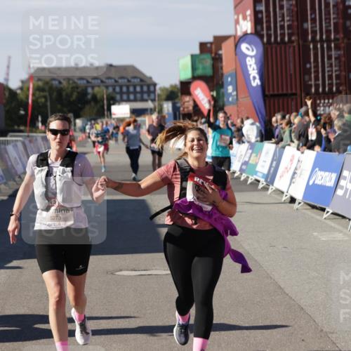 03.10.2025 - Köhlbrandbrückenlauf Jannik Wohlers http://msf.ph/oto/9115649 03.10.2025 13:32:54 Ziel 4582, 5110, 5133, 5187, 5273, 5446, 5477, 5478, 6147, 6148, 6513 meine-sportfotos.de