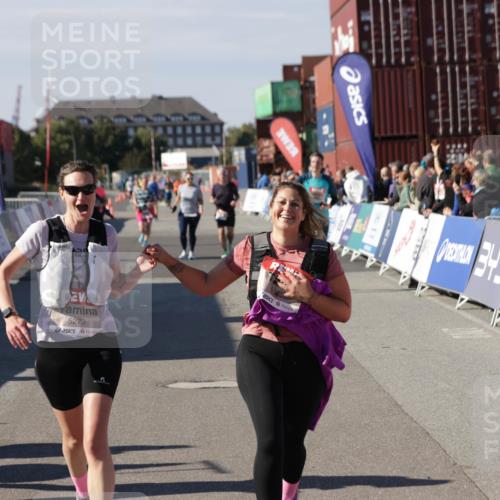 03.10.2025 - Köhlbrandbrückenlauf Jannik Wohlers http://msf.ph/oto/9115668 03.10.2025 13:32:54 Ziel 4582, 5110, 5133, 5187, 5273, 5446, 5477, 5478, 6147, 6148, 6513 meine-sportfotos.de