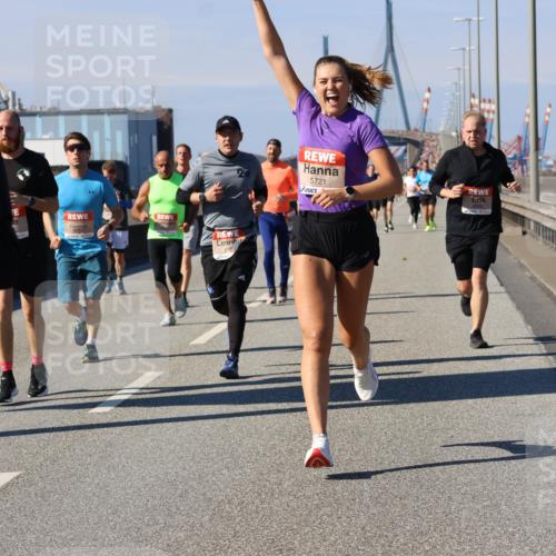 03.10.2025 - Köhlbrandbrückenlauf Strokosch-Dieckow http://msf.ph/oto/9115782 03.10.2025 12:49:34 Position 3 784, 5721 meine-sportfotos.de
