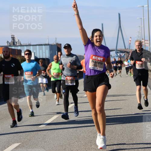 03.10.2025 - Köhlbrandbrückenlauf Strokosch-Dieckow http://msf.ph/oto/9115798 03.10.2025 12:49:35 Position 3 4117, 5721 meine-sportfotos.de