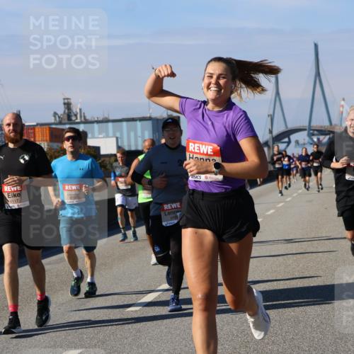 03.10.2025 - Köhlbrandbrückenlauf Strokosch-Dieckow http://msf.ph/oto/9115825 03.10.2025 12:49:35 Position 3 4117, 5726 meine-sportfotos.de
