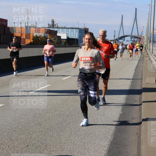 03.10.2025 - Köhlbrandbrückenlauf Strokosch-Dieckow http://msf.ph/oto/9115911 03.10.2025 12:49:56 Position 3 4619 meine-sportfotos.de