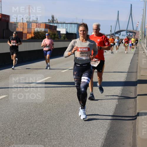 03.10.2025 - Köhlbrandbrückenlauf Strokosch-Dieckow http://msf.ph/oto/9115917 03.10.2025 12:49:56 Position 3 4619, 4480 meine-sportfotos.de