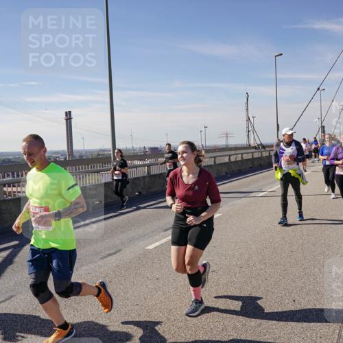03.10.2025 - Köhlbrandbrückenlauf Michael Burmester http://msf.ph/oto/9115955 03.10.2025 12:57:36 Position 2  meine-sportfotos.de