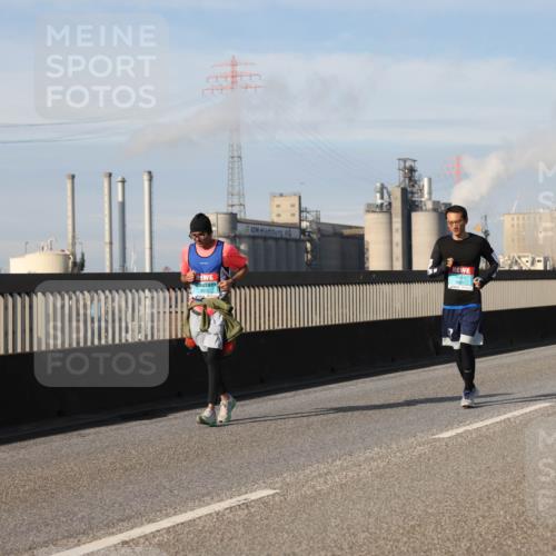 03.10.2025 - Köhlbrandbrückenlauf Lena Gebhardt http://msf.ph/oto/9115994 03.10.2025 10:18:51 Position 2 3512 meine-sportfotos.de