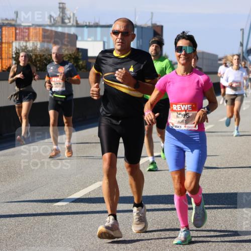03.10.2025 - Köhlbrandbrückenlauf Strokosch-Dieckow http://msf.ph/oto/9116047 03.10.2025 12:50:12 Position 3 5670, 4061 meine-sportfotos.de