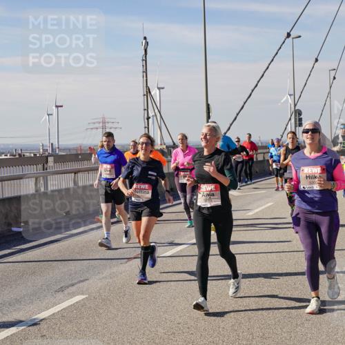 03.10.2025 - Köhlbrandbrückenlauf Michael Burmester http://msf.ph/oto/9116056 03.10.2025 12:57:43 Position 2 5300, 5285 meine-sportfotos.de