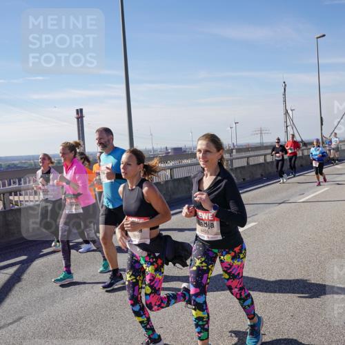 03.10.2025 - Köhlbrandbrückenlauf Michael Burmester http://msf.ph/oto/9116156 03.10.2025 12:57:47 Position 2 4455 meine-sportfotos.de