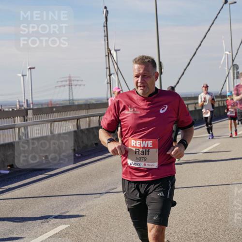 03.10.2025 - Köhlbrandbrückenlauf Michael Burmester http://msf.ph/oto/9116481 03.10.2025 12:58:11 Position 2 5079 meine-sportfotos.de