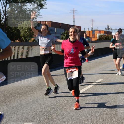 03.10.2025 - Köhlbrandbrückenlauf Strokosch-Dieckow http://msf.ph/oto/9116484 03.10.2025 12:51:15 Position 3 4175, 6214 meine-sportfotos.de