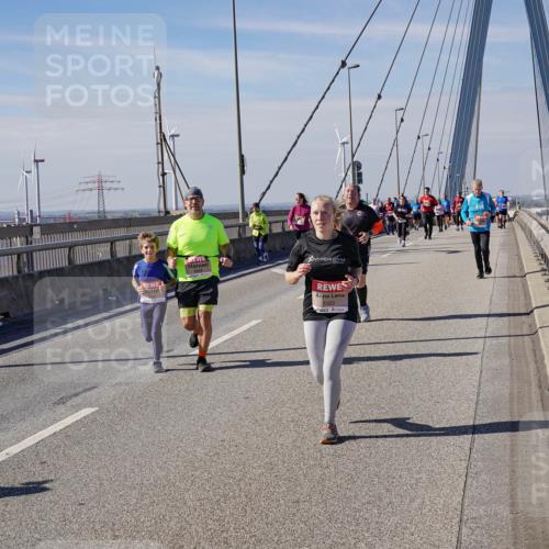 03.10.2025 - Köhlbrandbrückenlauf Michael Burmester http://msf.ph/oto/9116605 03.10.2025 12:58:19 Position 2 5320 meine-sportfotos.de