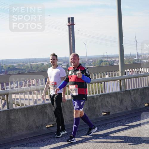 03.10.2025 - Köhlbrandbrückenlauf Michael Burmester http://msf.ph/oto/9117204 03.10.2025 12:58:47 Position 2 5892 meine-sportfotos.de