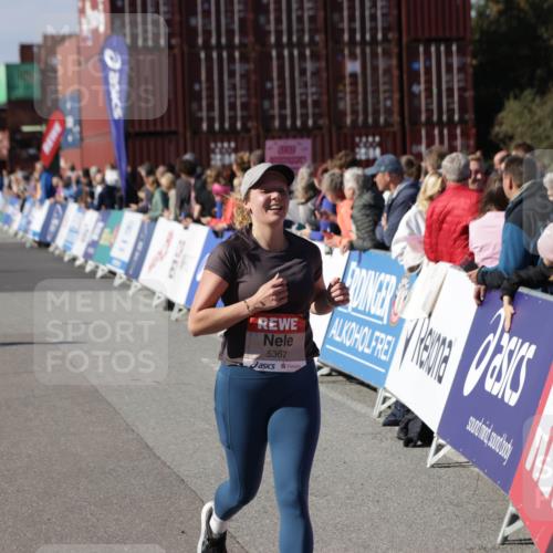 03.10.2025 - Köhlbrandbrückenlauf Jannik Wohlers http://msf.ph/oto/9117205 03.10.2025 13:33:42 Ziel 4006, 4744, 5074, 5077, 5179, 5281, 5367, 5546, 5579, 6094, 6734 meine-sportfotos.de
