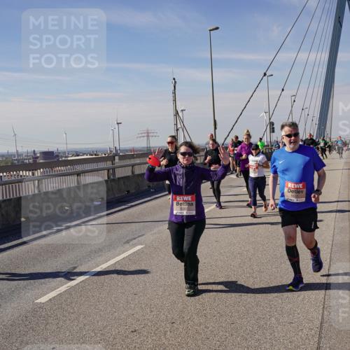 03.10.2025 - Köhlbrandbrückenlauf Michael Burmester http://msf.ph/oto/9117280 03.10.2025 12:58:52 Position 2 6597, 5511 meine-sportfotos.de
