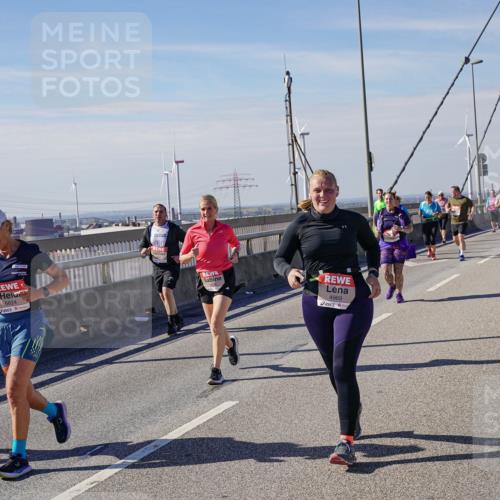 03.10.2025 - Köhlbrandbrückenlauf Michael Burmester http://msf.ph/oto/9117430 03.10.2025 12:58:59 Position 2 5624, 4969 meine-sportfotos.de