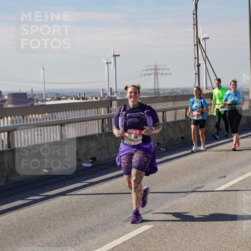 03.10.2025 - Köhlbrandbrückenlauf Michael Burmester http://msf.ph/oto/9117493 03.10.2025 12:59:02 Position 2 4355 meine-sportfotos.de