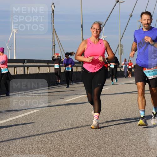 03.10.2025 - Köhlbrandbrückenlauf Strokosch-Dieckow http://msf.ph/oto/9117708 03.10.2025 09:51:28 Position 2 3252, 1212, 2949 meine-sportfotos.de