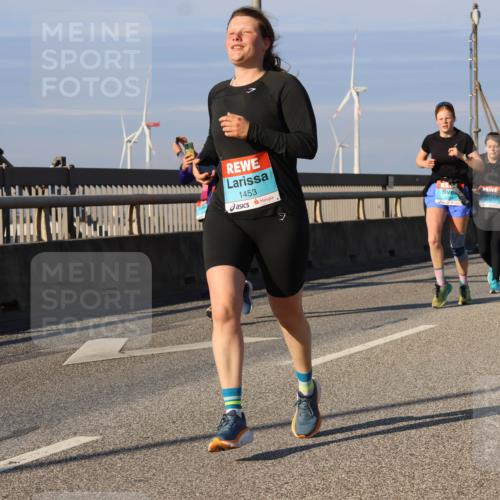 03.10.2025 - Köhlbrandbrückenlauf Strokosch-Dieckow http://msf.ph/oto/9117746 03.10.2025 09:51:33 Position 2 1453, 7 meine-sportfotos.de