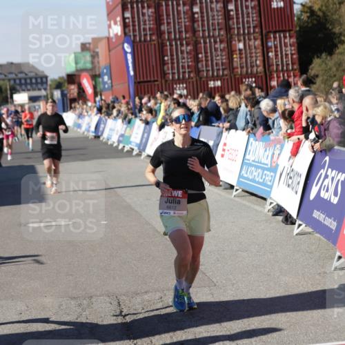03.10.2025 - Köhlbrandbrückenlauf Jannik Wohlers http://msf.ph/oto/9117802 03.10.2025 13:03:17 Ziel 4085, 4208, 4268, 4283, 4856, 5048, 5063, 6279, 6612, 6722, 6784 meine-sportfotos.de