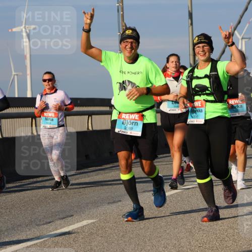 03.10.2025 - Köhlbrandbrückenlauf Strokosch-Dieckow http://msf.ph/oto/9117849 03.10.2025 09:51:40 Position 2 2089, 1671, 1659, 1446, 1956 meine-sportfotos.de